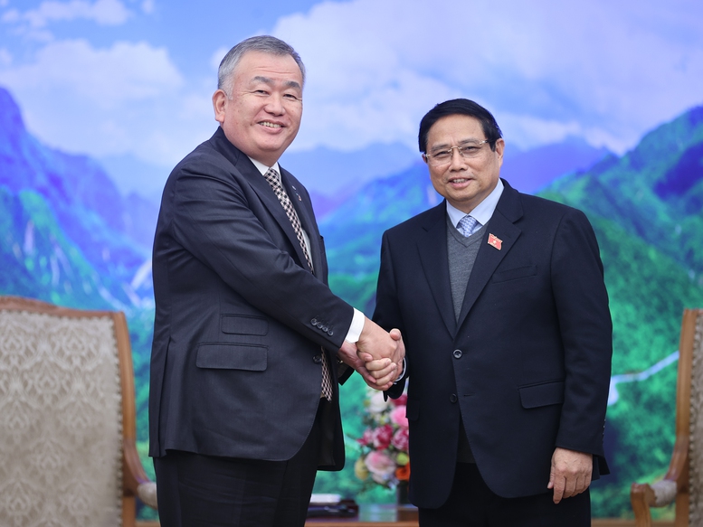 个和谐而团